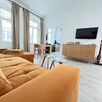 Palais Orange Altstadt Romantik Nahe Dom Apartment