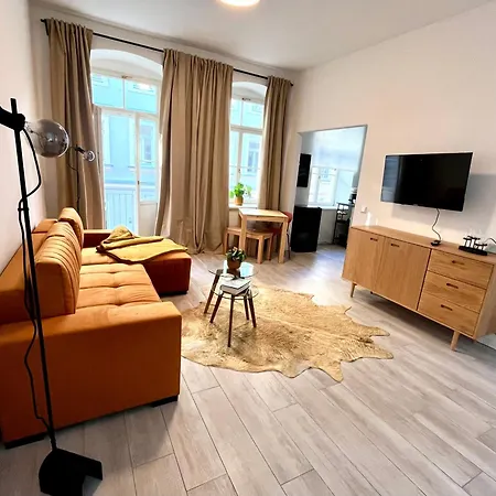 Charming PalaisOrange Oldtown,Porzellanmanufaktur *