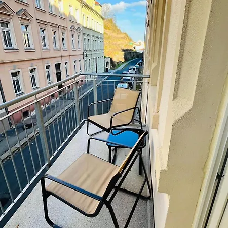 Balkon Mit Weinbergblick Altstadt Parkplatz - Palais Orange Διαμέρισμα *