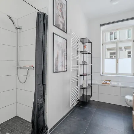 Διαμέρισμα Balkon Mit Weinbergblick Altstadt Parkplatz - Palais Orange *